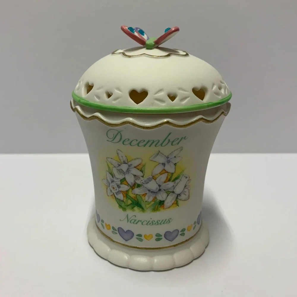 Vintage Avon December Narcissus Birth Flower Ceramic Candle Jar Butterfly Lid